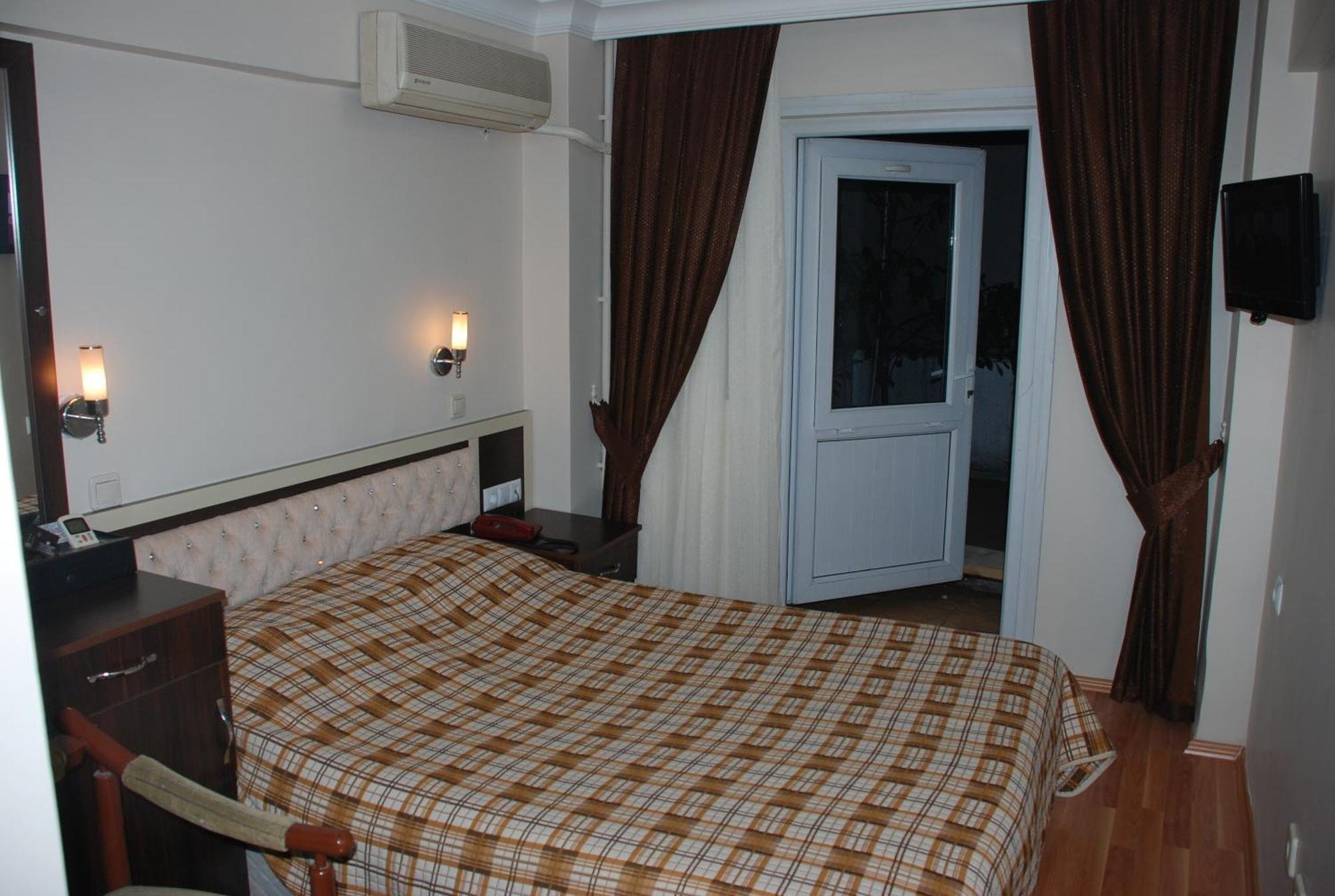 Hotel Grand Mark Istanbul Exterior photo
