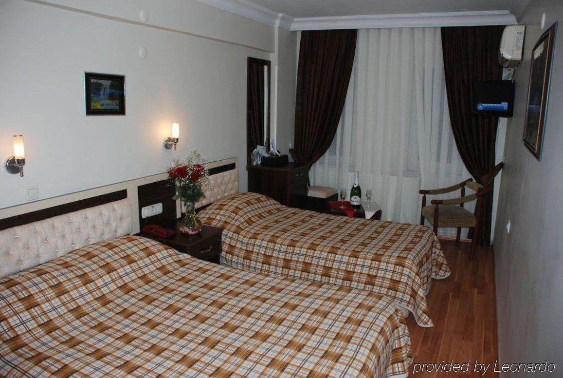 Hotel Grand Mark Istanbul Room photo